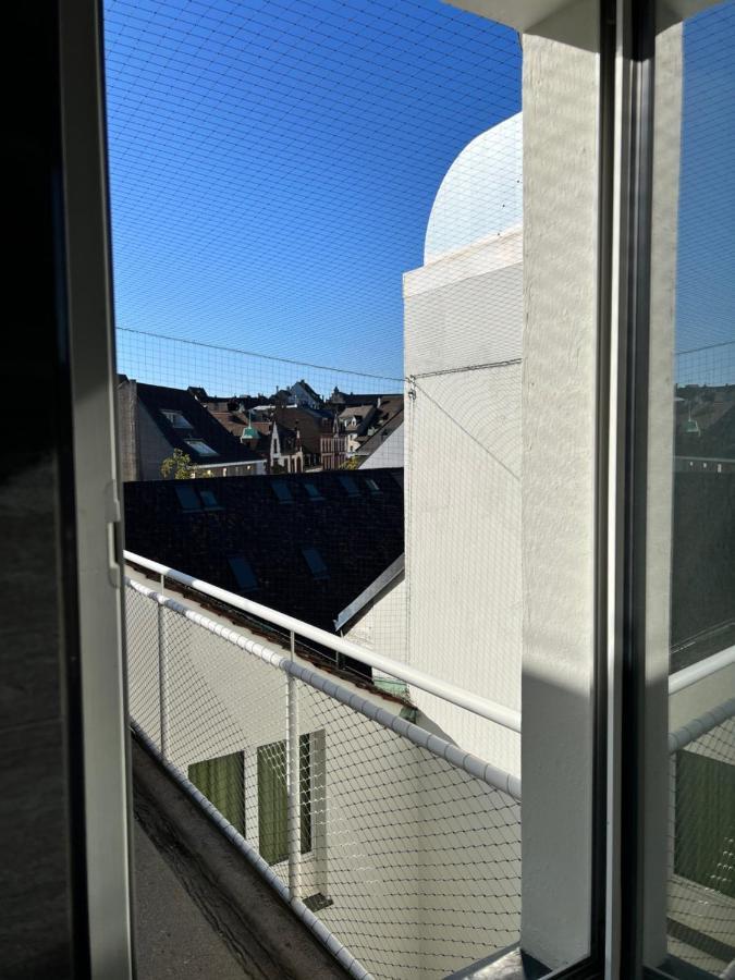 City Center Rooftop Studio With Oldtown View Basel Exterior foto