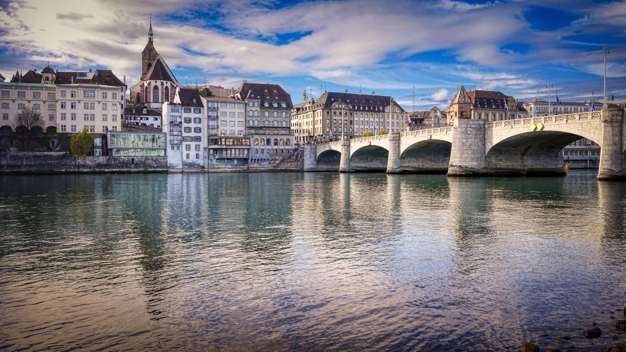 City Center Rooftop Studio With Oldtown View Basel Exterior foto